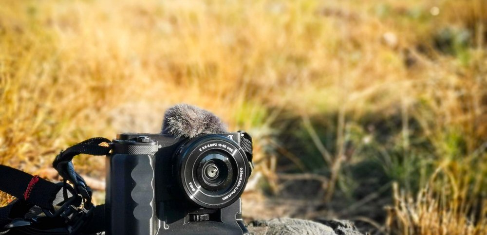 Custom Battery Grips battery grip for Sony ZV-E10