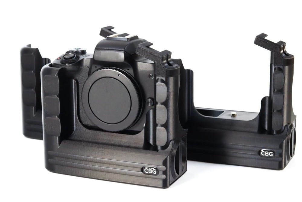 Extended battery grip for Canon EOS M50