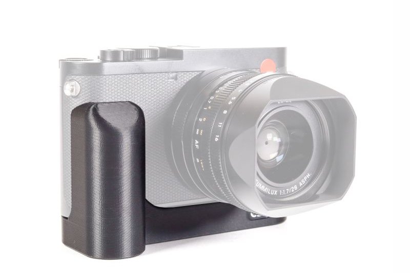 Extension Grip for Leica Q2 and Q3