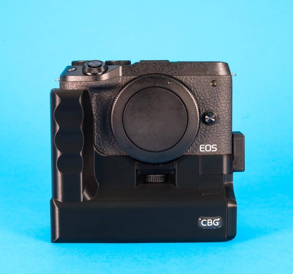 Battery Grip With Extra Cold Shoe for Canon EOS M6 mark II
