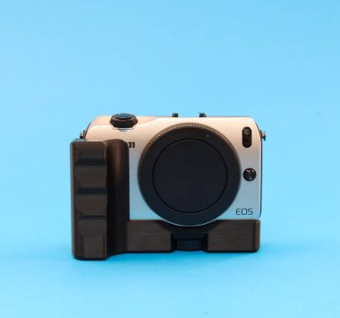 Extension Grip for Canon EOS M
