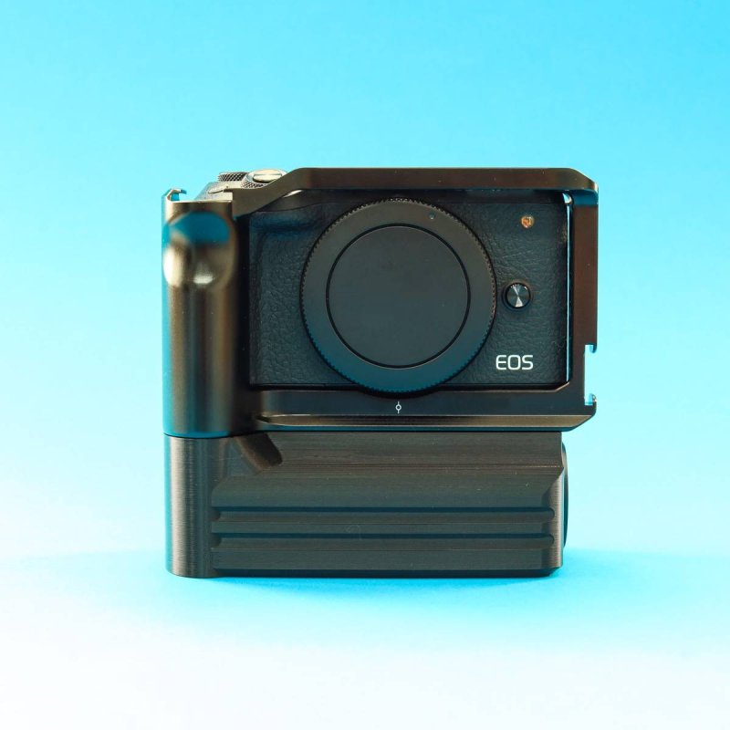 
                                    Battery Add-On for Canon EOS M6 mark II SmallRig Cage